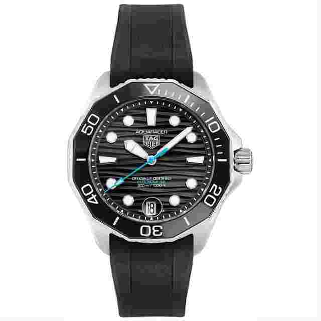 TAG Heuer Aquaracer 300M
                           
                                 Professional 300 Date 42mm WBP5110.FT6257