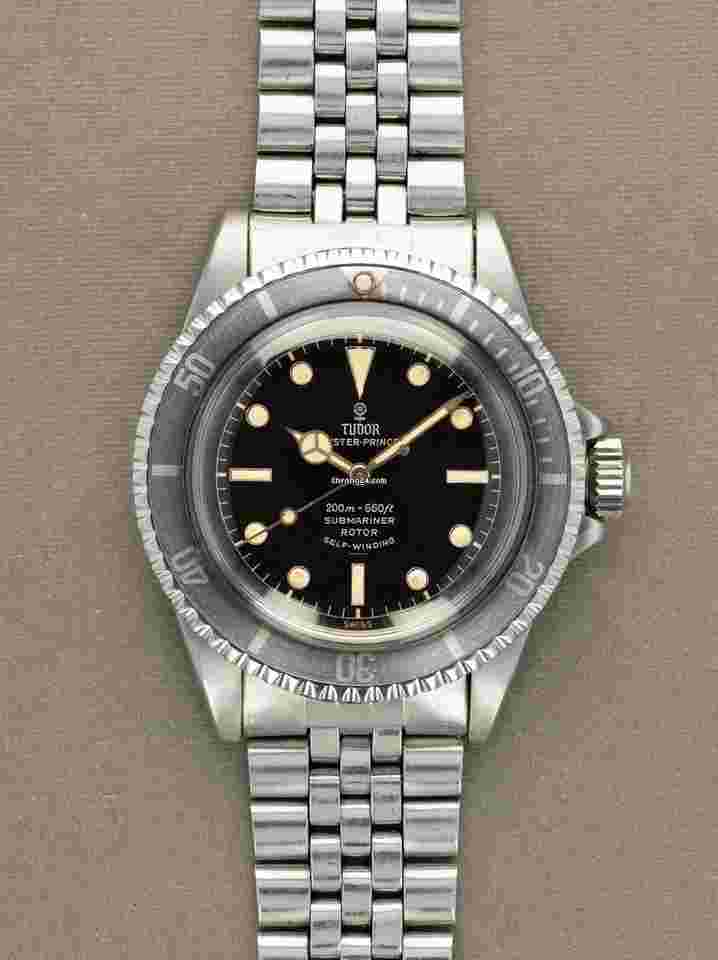 Tudor Submariner
                           
                                 Ref. 7928 - 'Gilt Underline Chapter Ring'