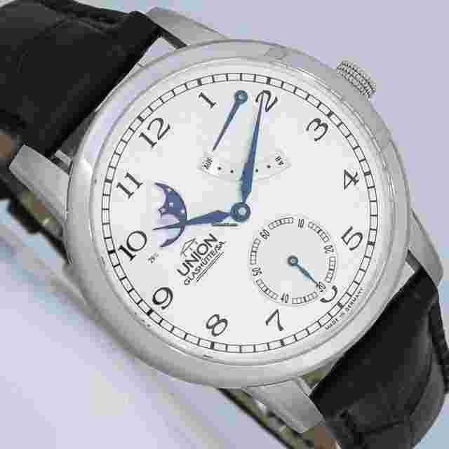 Union Glashütte
                           
                                 Julius Bergter Gangreserve Mondphase Limited