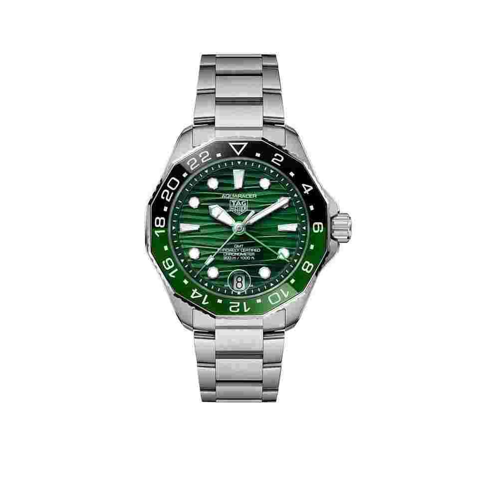 TAG Heuer Aquaracer 300M
2025 Unworn Aquaracer Professional 300 GMT 42 WBP5115.BA0013 box and papers