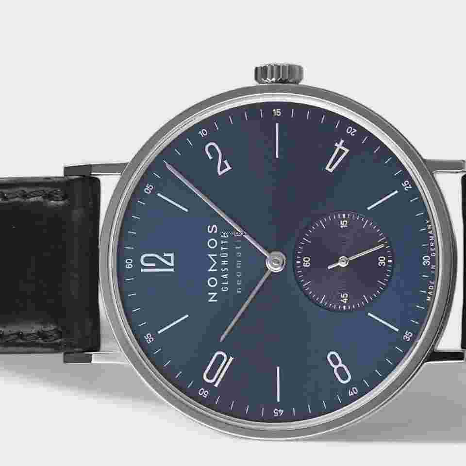 NOMOS Tangente Neomatik
NEW Tangente Neomatik / Steel / Blue Gold / Automatic / 38.5mm / Box&Papers / NM146