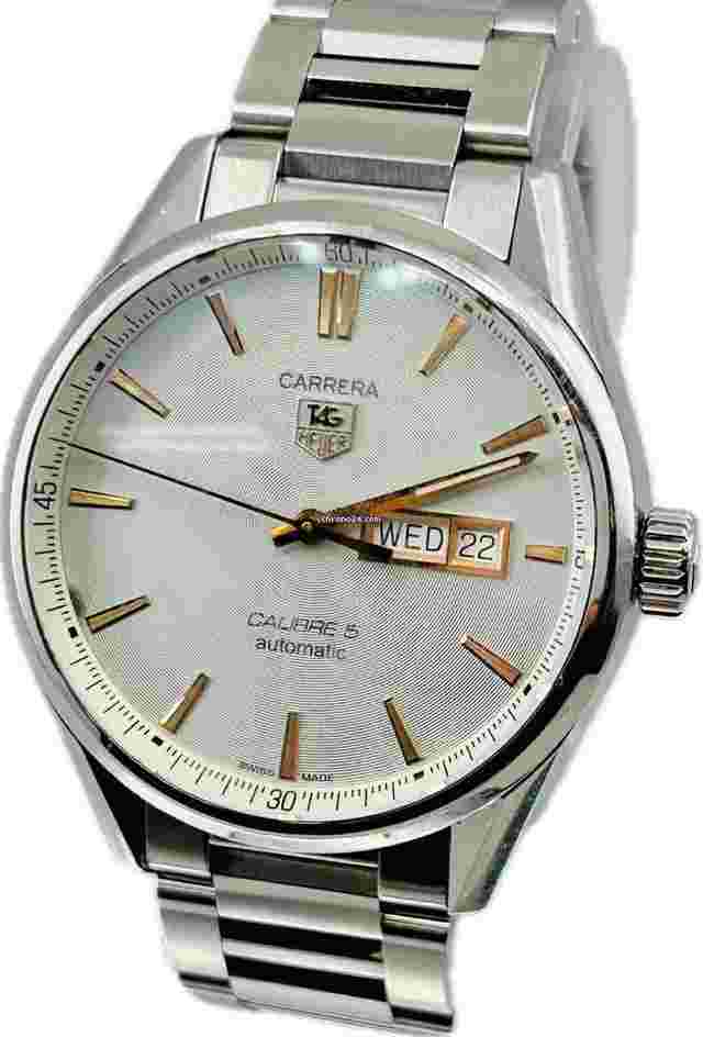 TAG Heuer Carrera Calibre 5
                           
                                 WAR201D-1.BA0723