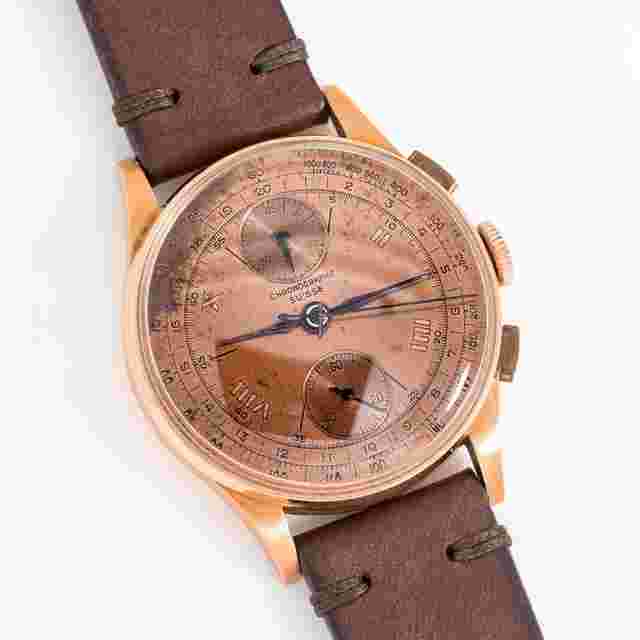Chronographe Suisse Cie
                           
                                 1950's Vintage Chronographe Suisse 2-Register Chronograph 18k Rose Gold Watch ( 15198)