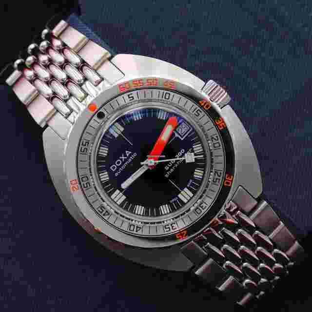 DOXA Sub 300 Sharkhunter 42.5mm Mens Watch 821.10.101.10