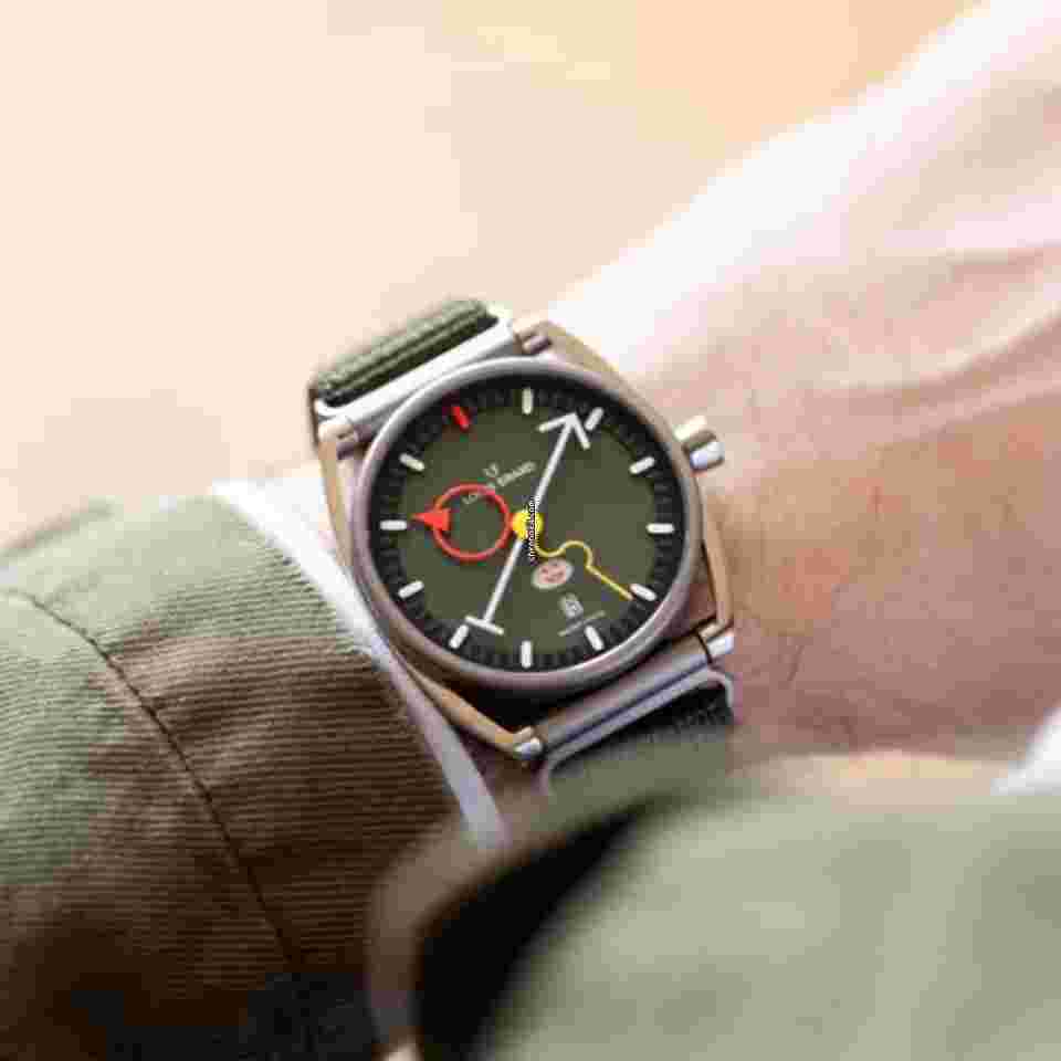 Louis Erard
                           
                                 Le Régulateur Louis Erard x Alain Silberstein 40mm