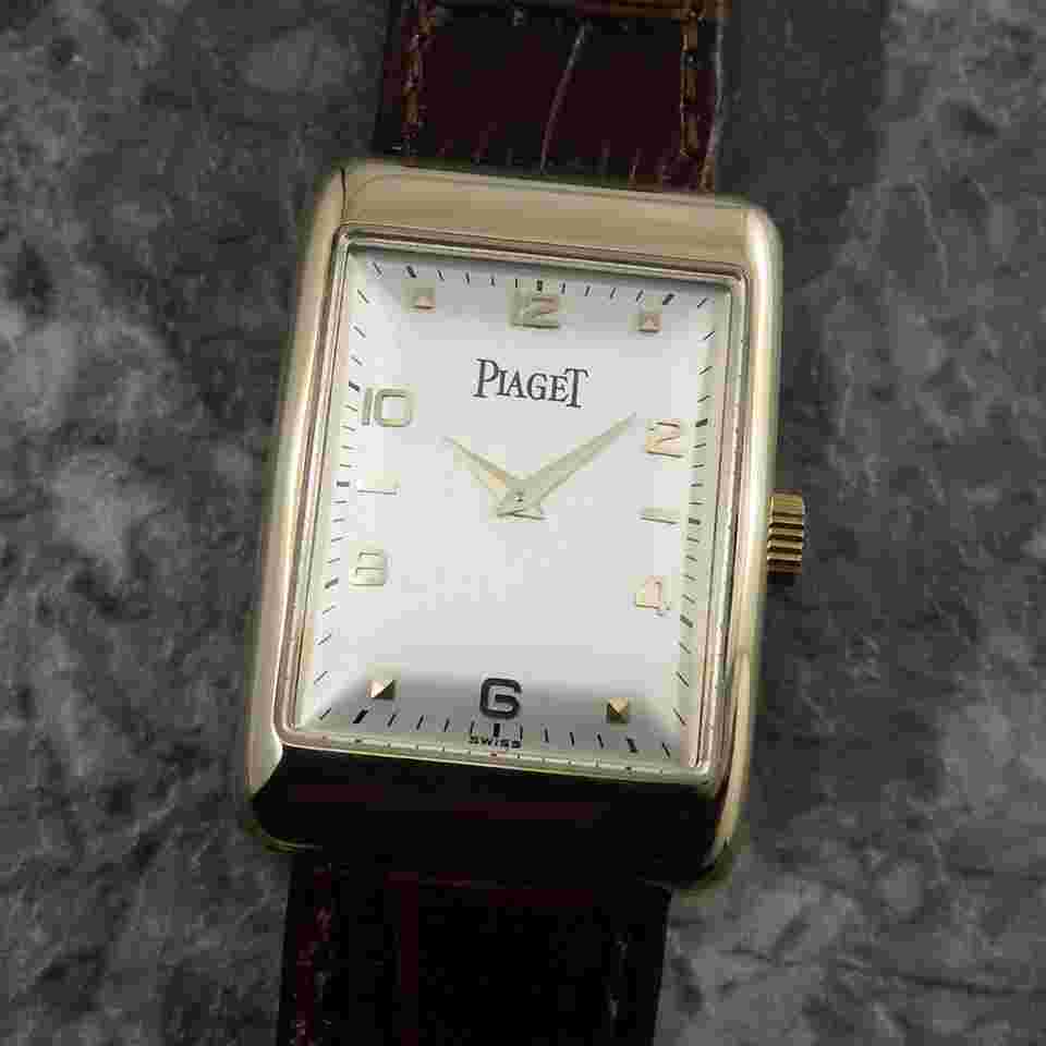 Piaget
9952 ALANCIENNE Cal.9P2 vintage 1990s 18K yellow gold rectangle case
