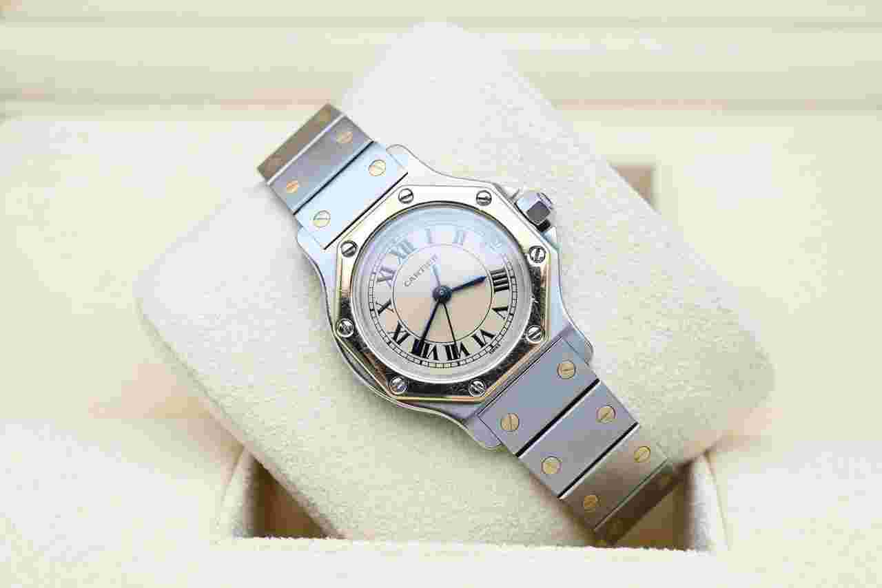 Cartier Santos
                           
                                 Octagon | 1991 | Excellent Condition
