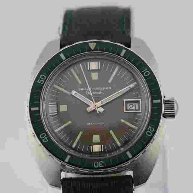 Girard Perregaux
                           
                                 Deep Diver Giromatic Green Bezel tropical dial