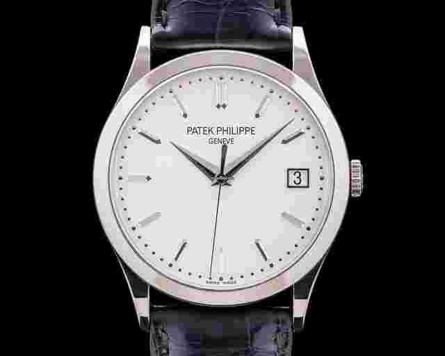 Patek Philippe Calatrava
                           
                                 5296 G 18K White Gold Silver Dial