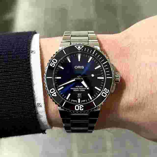 Oris Aquis Date
                           
                                 01 733 7766 4135-07 8 22 05PEB