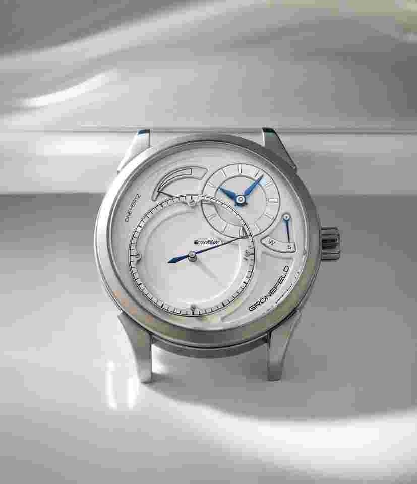 Grönefeld
                           
                                 One Hertz Classic