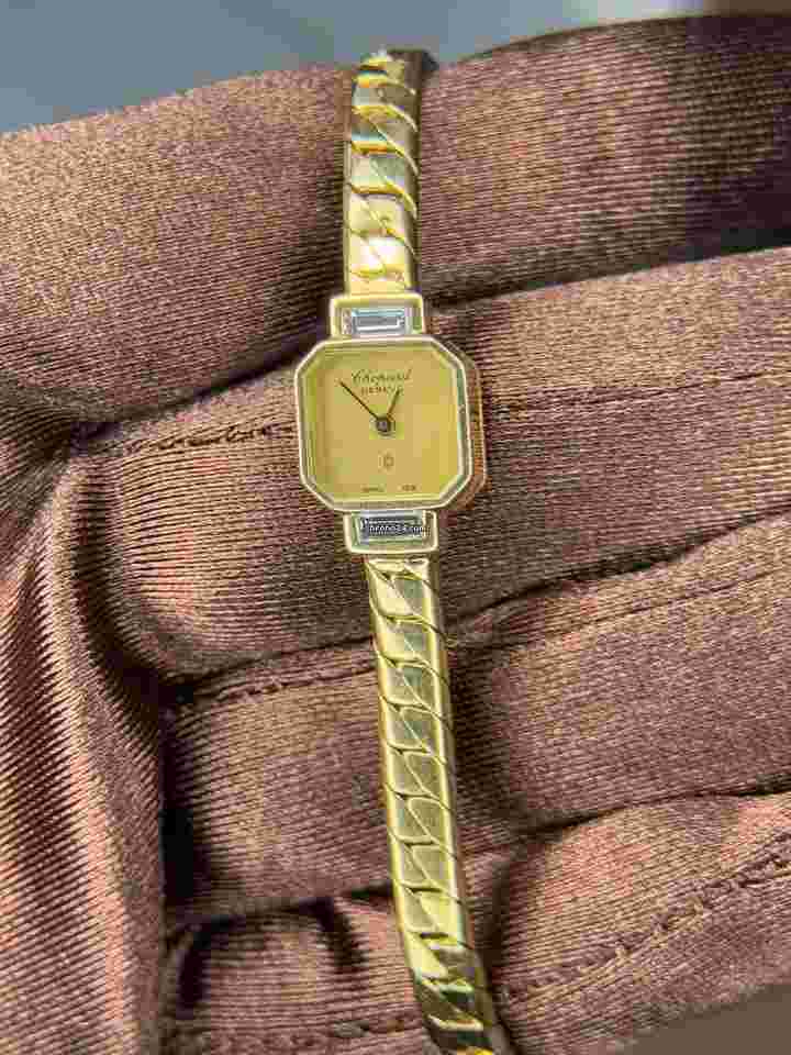 Chopard
Geneve Cocktail ladies baguette watch