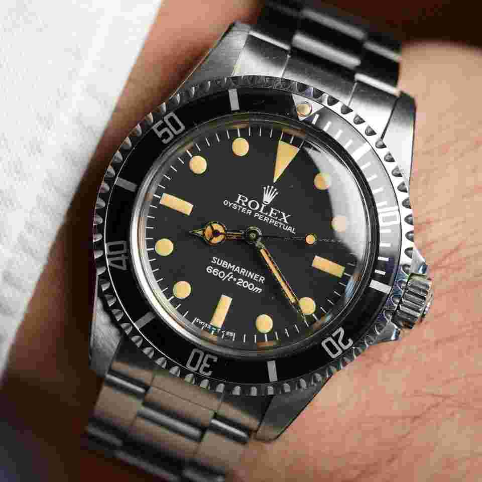 Rolex Submariner
Reference 5513 Full Set Unpolished