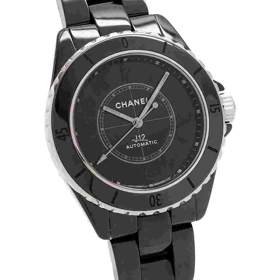 Chanel J12
Phantom Ref.H6185 Warranty Dated December 2024