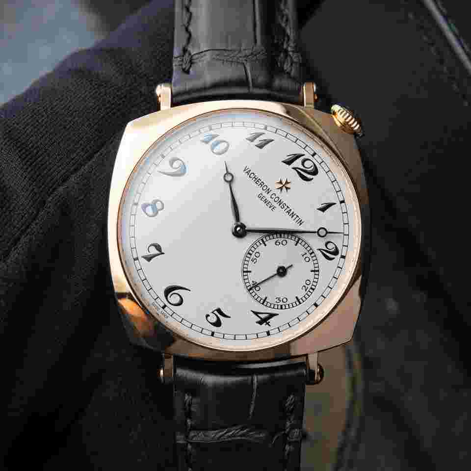 Vacheron Constantin Historiques
                           
                                 American 1921 36.5 Rose Gold Leather Set 1100S