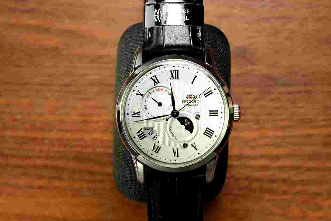 Orient Sun and Moon RN-AK0005S Mechanical 2017 ORIENT Classic SUN & MOON Men's Watch New in Box