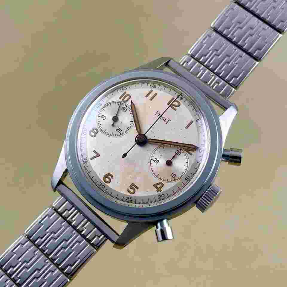 Piaget
Vintage 38mm Hermetic Chronograph – 1940s