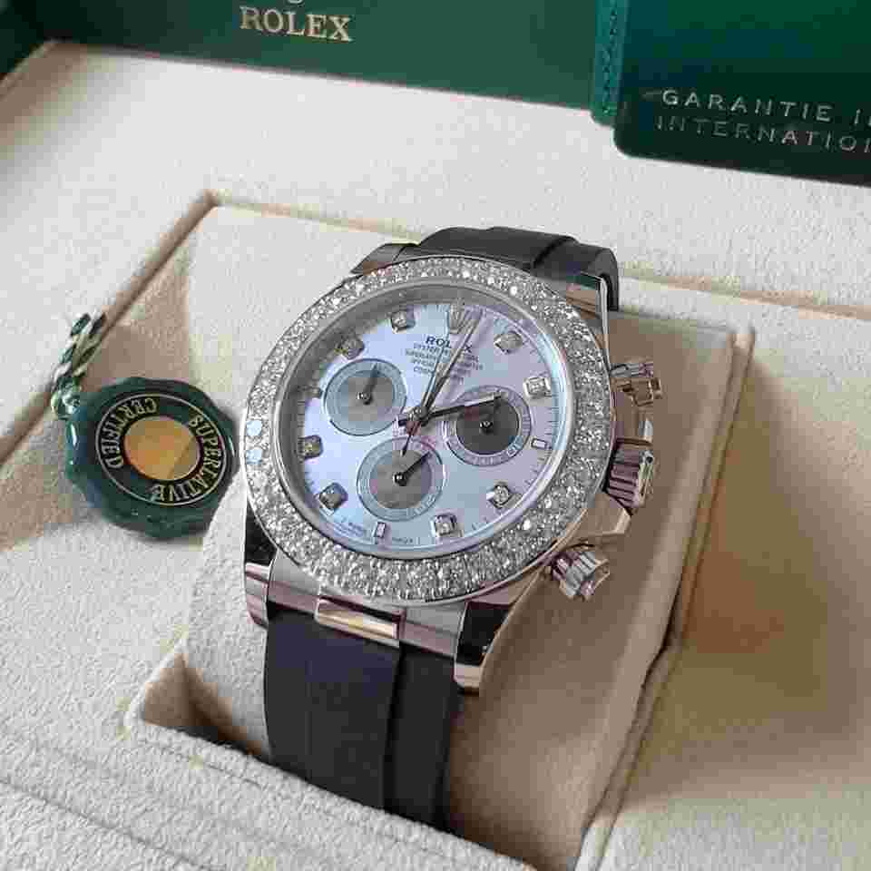 Rolex Daytona
                           
                                 Mother Of Pearl Cosmograph Daytona NEW 2025 126589RBR