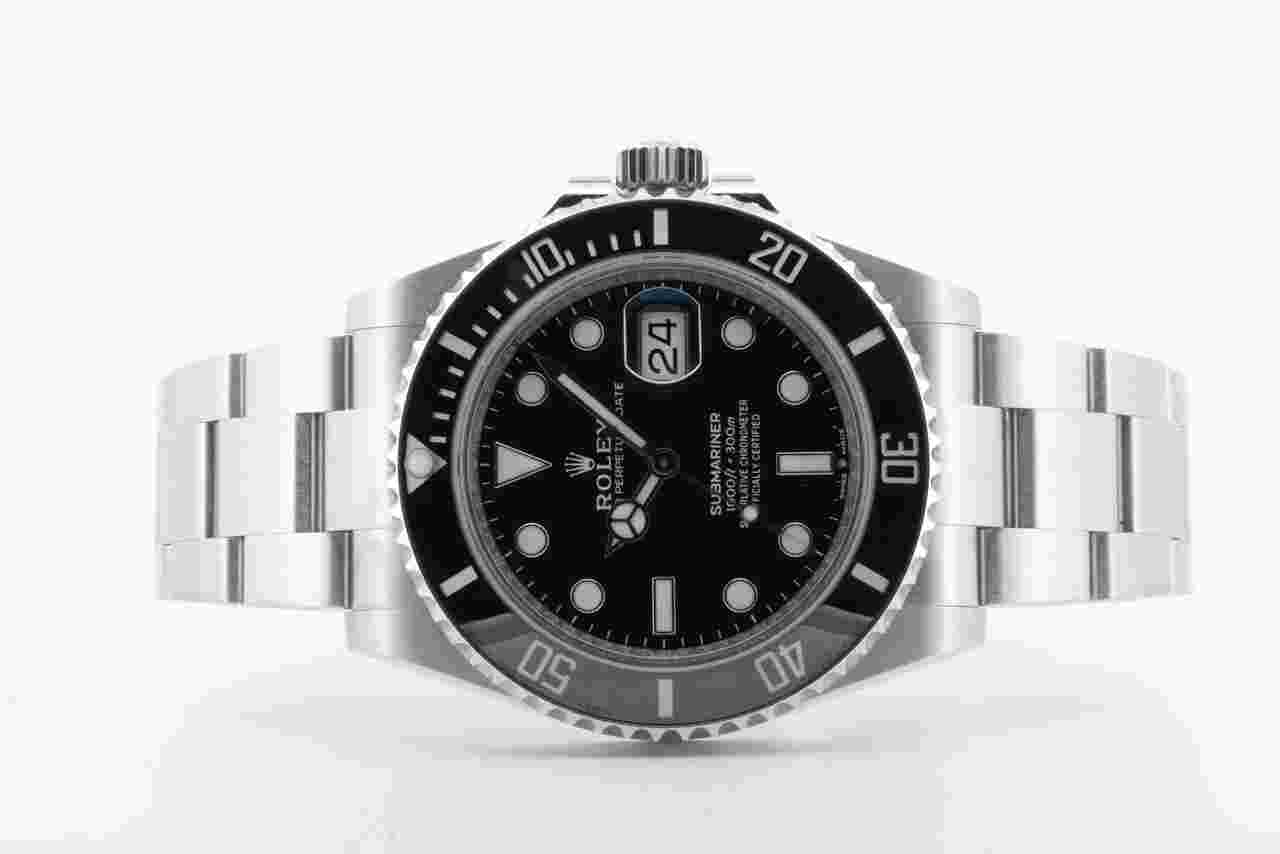 Rolex Submariner Date
41 126610LN 2021 Like New Full Set