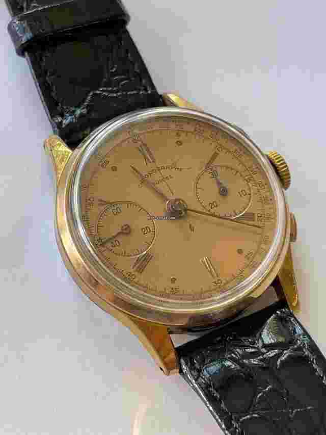 Chronographe Suisse Cie
                           
                                 Military Doctors Pilot Officers WWII 1945 Tahymeter Stainless Steel Tropical Dial Swiss