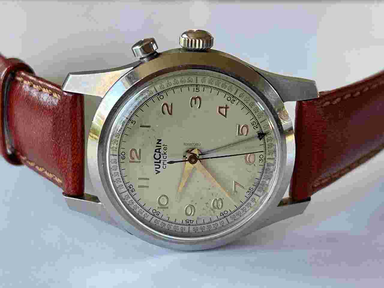 Vulcain Cricket
Alarm Vintage Presidents Watch Ref,400637 Cal.120 Stainless Steel Swiss Made