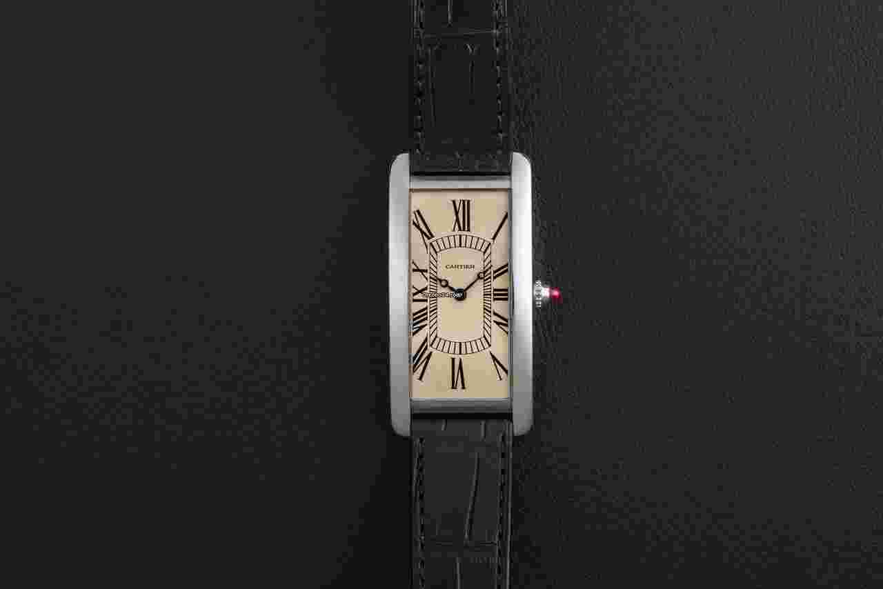 Cartier
“Platinum WGTA0193” Cintree Extra-Flat