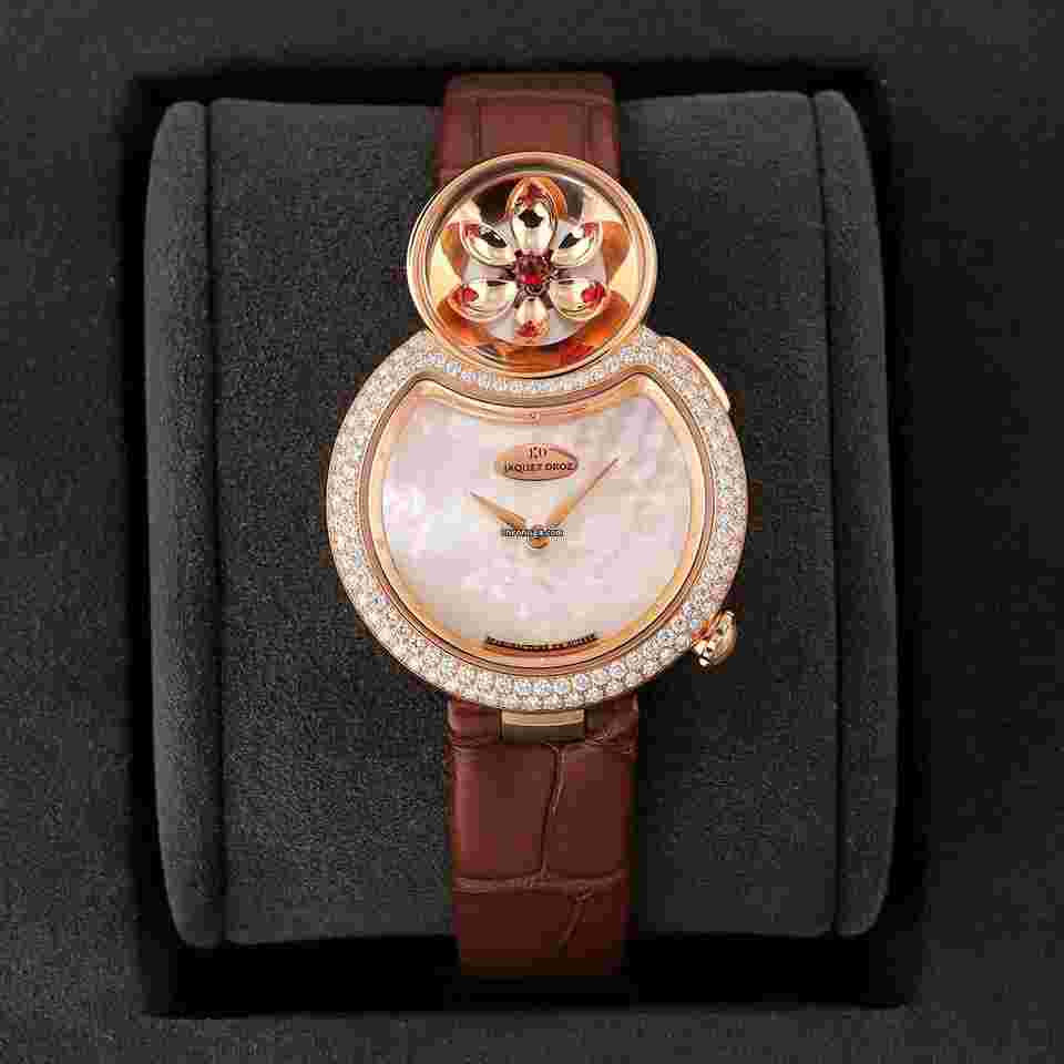 Jaquet-Droz Lady 8
LIMITED EDITION Lady 8 Flower Automata j032003270