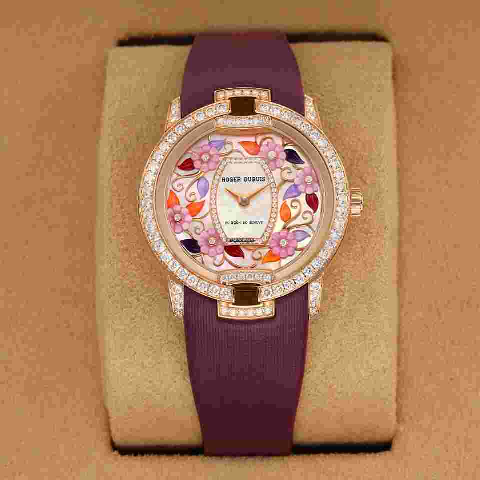 Roger Dubuis Velvet
Blossom Automatic 36mm LIMITED 88 PIECES RDDBVE0049 DBVE0049