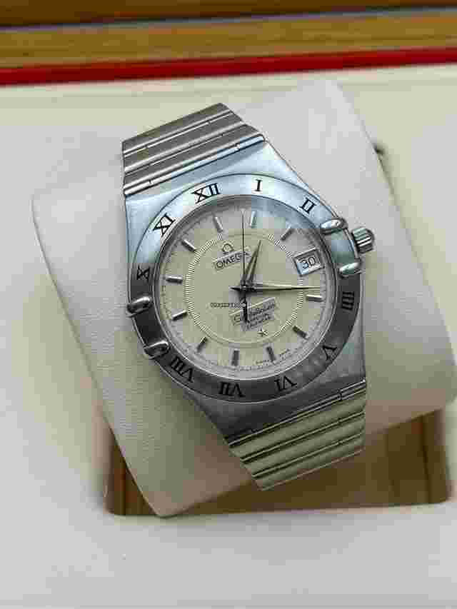 Omega Constellation
                           
                                 Perpetual Calendar Silver Dial Date Box&Papers