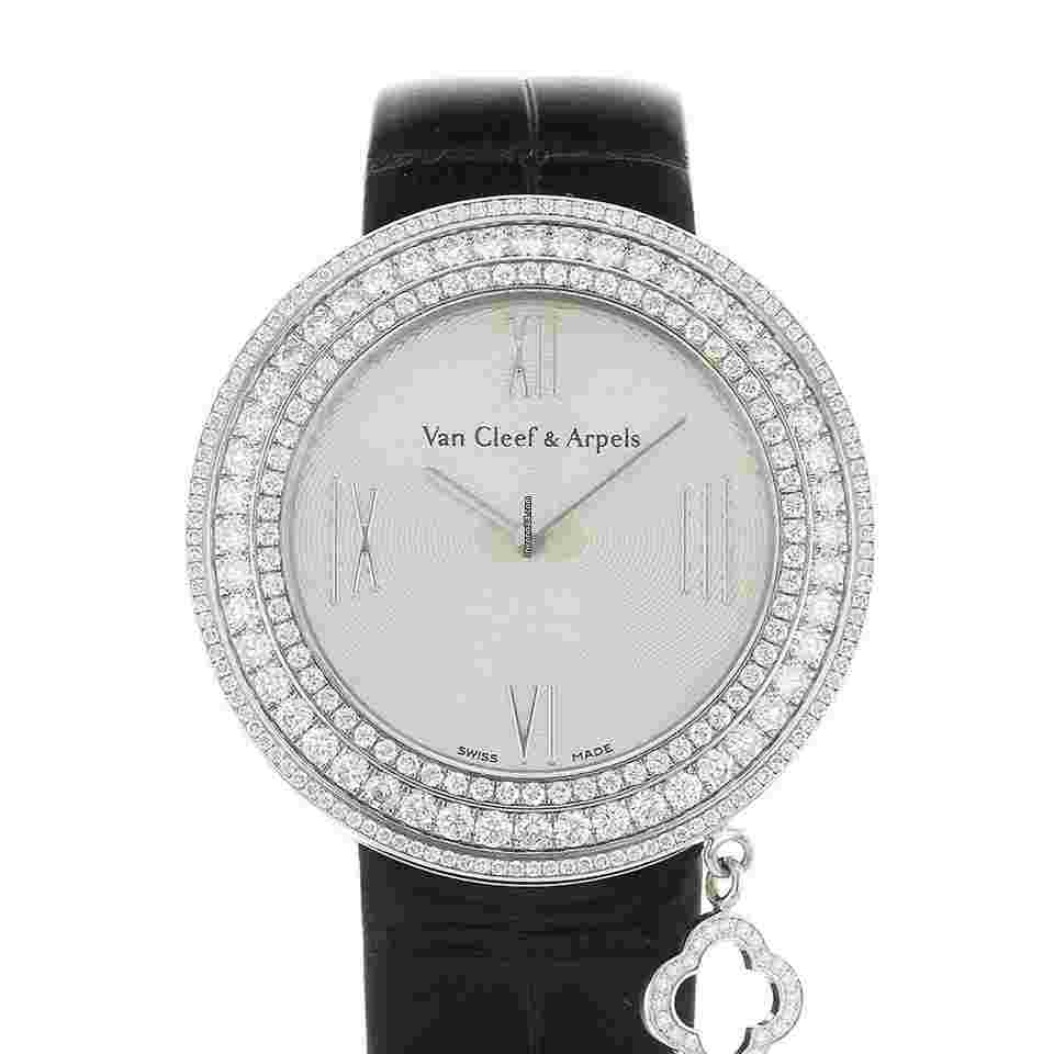 Van Cleef & Arpels Charms
VCARM95400 38mm Factory Diamonds White Gold Watch