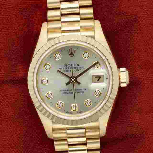 Rolex Lady-Datejust
                           
                                 26 / 69178 / 1993 / Box & Papers / 24 Months Warranty