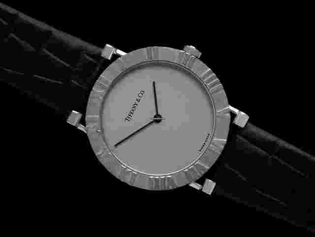 Tiffany Atlas
                           
                                 Mens Midsize Unisex Watch - Sterling Silver