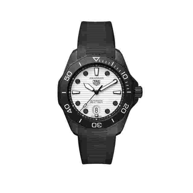 TAG Heuer Aquaracer 300M
                           
                                 Unworn Aquaracer Professional 300 Date 43 WBP201D.FT6197 box and papers