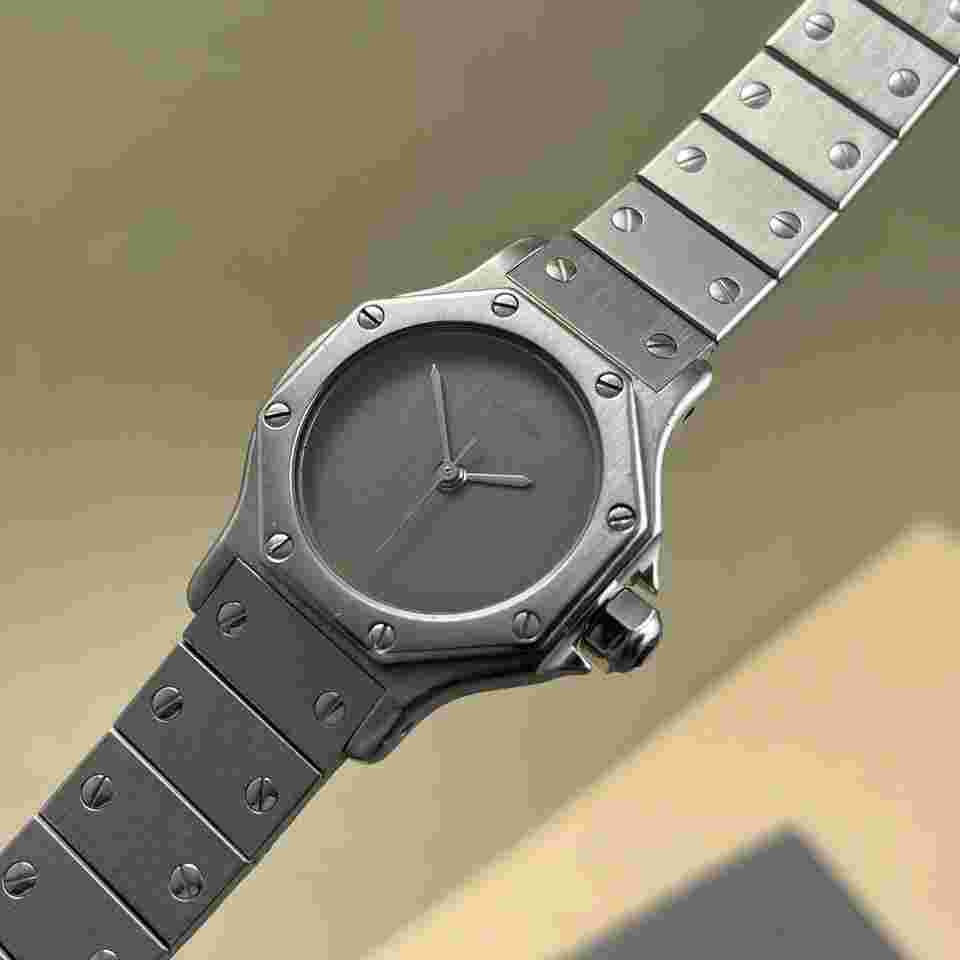 Cartier Santos
                           
                                 Octagon 'Ghost Slate' dial