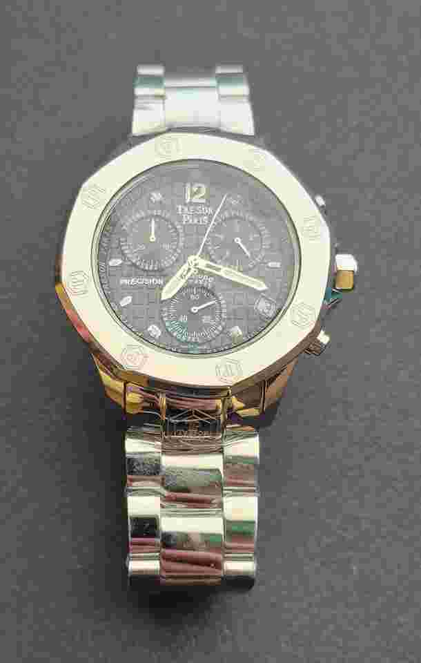 Tresor Paris Cronografo Data Diamante Nouveau Hexagone Tresor Paris Cronografo Data Diamante Nouveau Hexagone