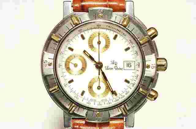 Lucien Rochat
                           
                                 Chronograph