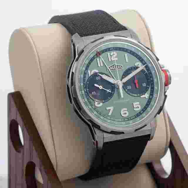 Angelus
                           
                                 CHRONODATE TITANIUM 0CDZF.F01A.K009B