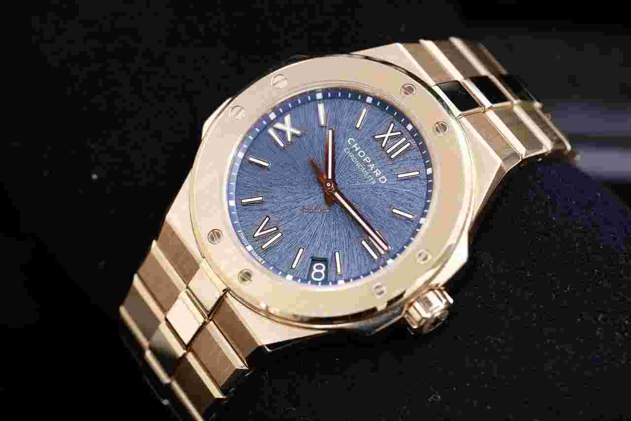 Chopard Alpine Eagle
                           
                                 Large Rose Gold Blue dial Full set b/p
