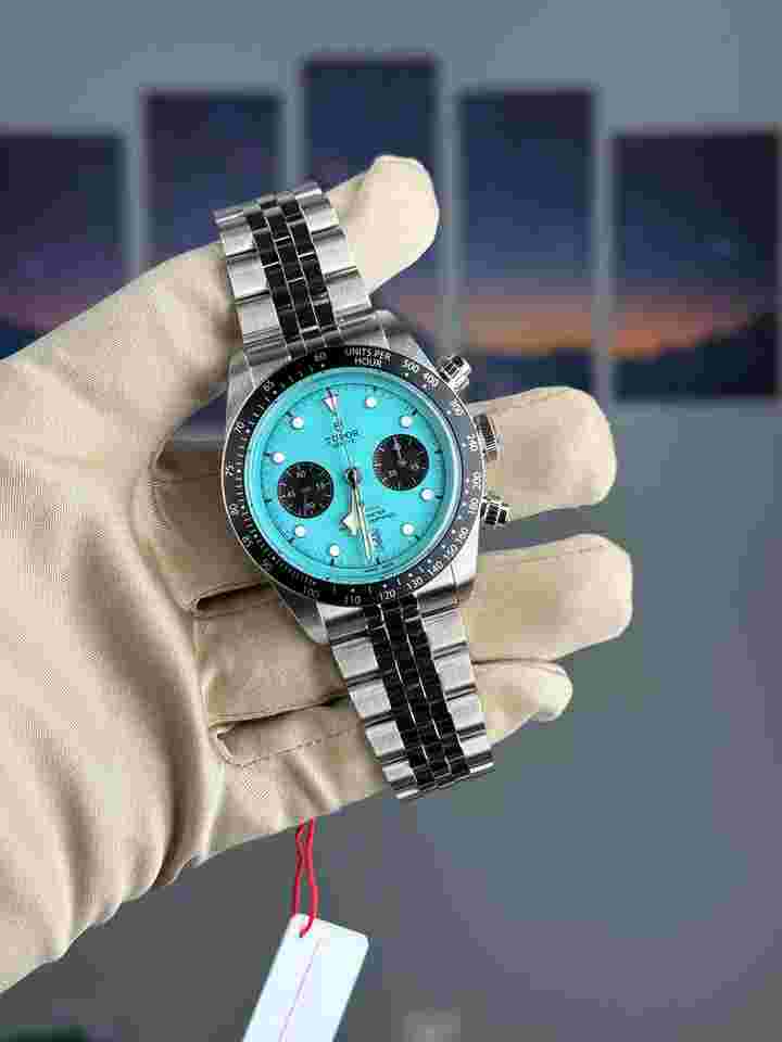 Tudor Black Bay Chrono Flamingo Blue 2025 Tudor Flamingo