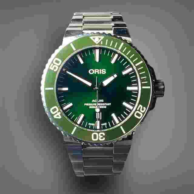 Oris Aquis Date
                           
                                 01 733 7730 4157-07 8 24 05PEB