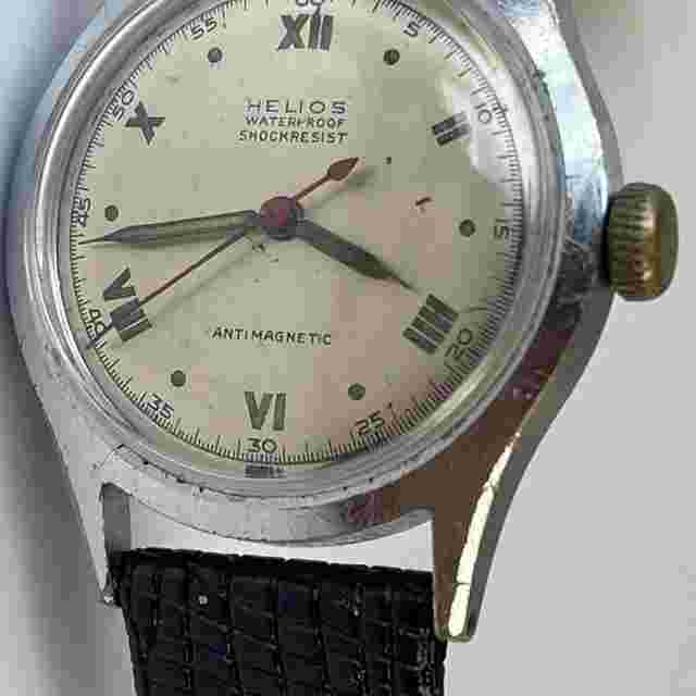 Helios Doctors Medical Roman Numbers Stainless Steel Screw Down Back Swiss Made 