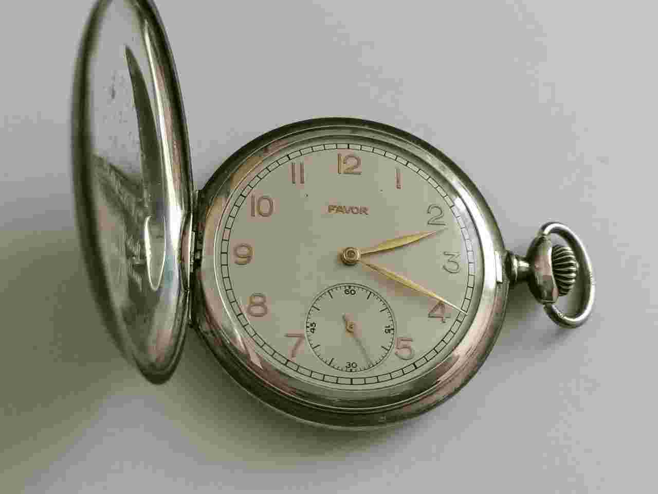 FAVOR SİLVER POCKET WATCH GOOD CONDİTİON COLLECTABLE HUNTER CASE 