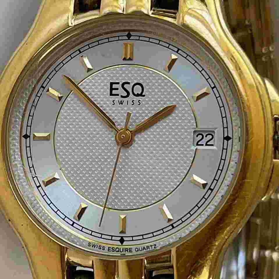 ESQ Movado Dress Calendar Date Two Tone 3D Textured Dial GP Millennium Vintage Swiss Made