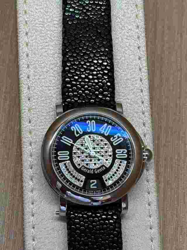 Gérald Genta Retro Sport