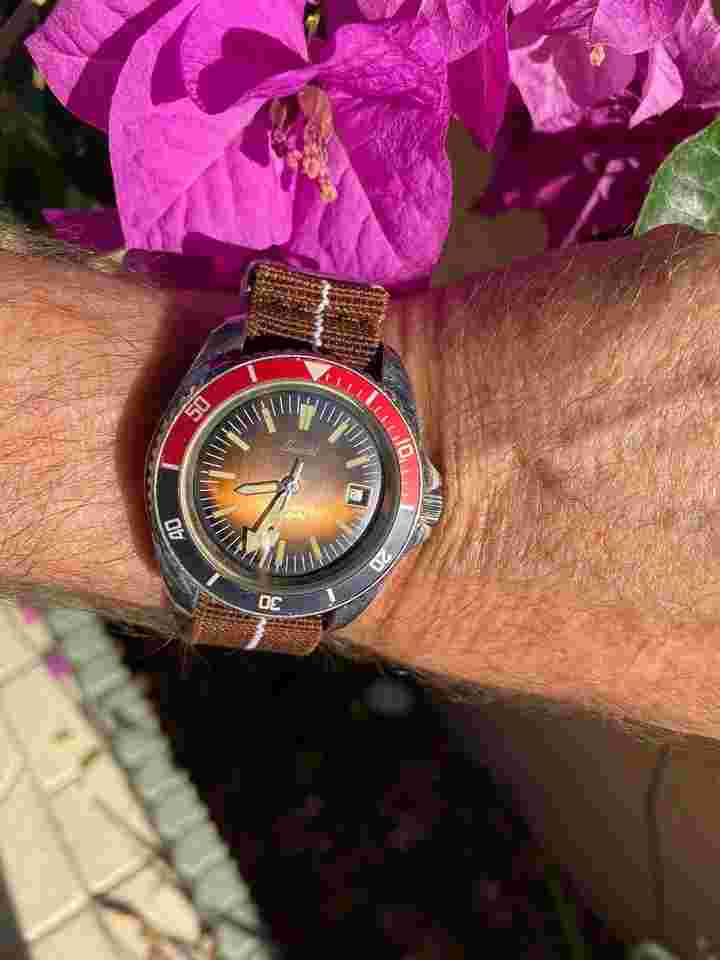 Le Forban Sécurité Mer Monnin Vintage Exacta Boîtier Heuer Monnin 844 MRP Mouvement Auto