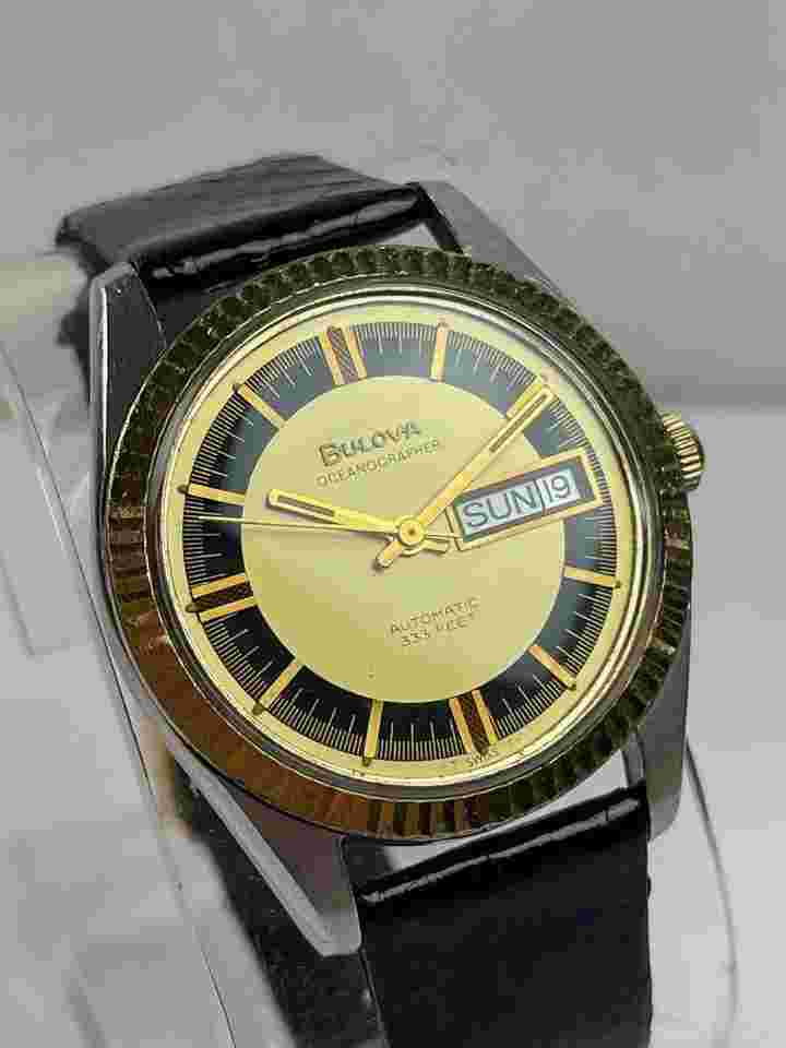 Bulova Oceanographer 333Ft Automatic Quick Set Calendar Day/Date Two Tone Dial Case Vintage Swiss Made