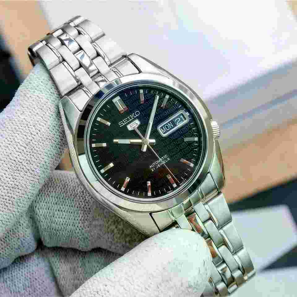 Seiko 5 SNK361K1 SNK361 Automatic Black Dial Stainless Steel Watch Full Set Brand New Watch 