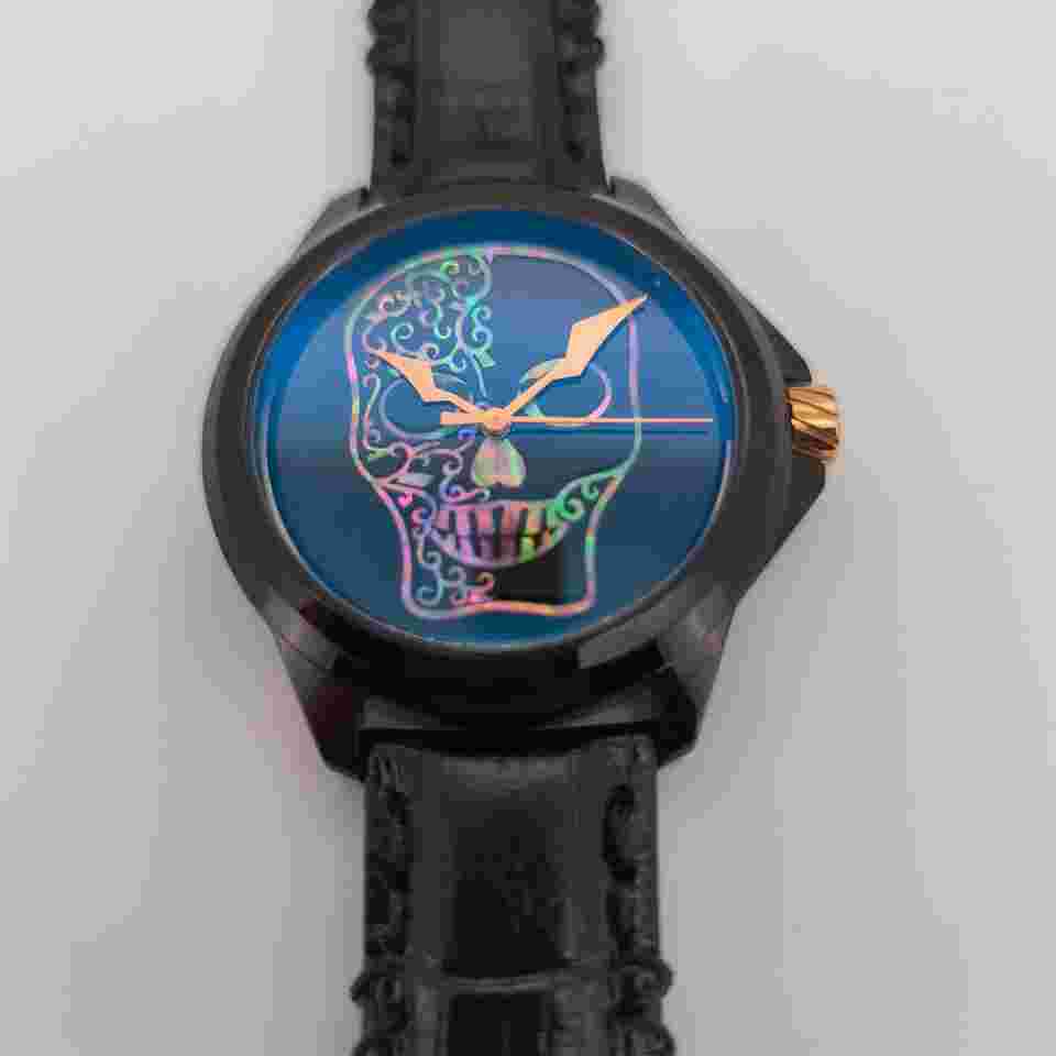 Artya Mother of Pearl Skull 1/1