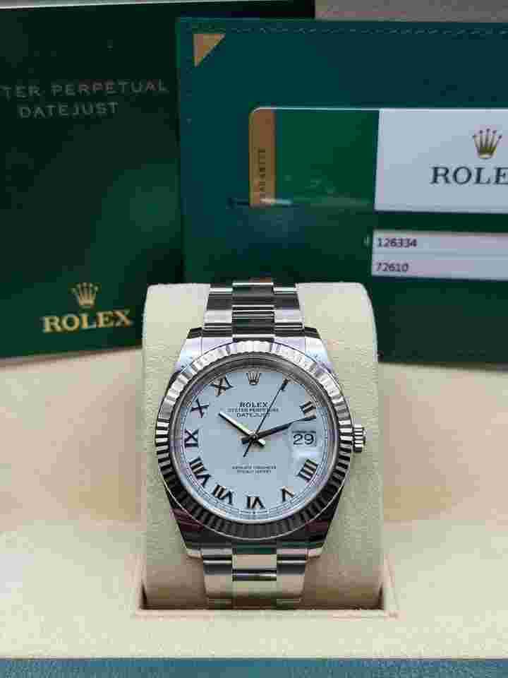 Rolex DateJust 41mm RARE Roman Dial Datejust 41 Complete Set RARE Roman Dial