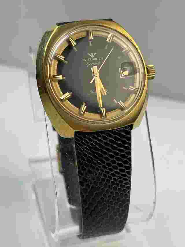 Wittnauer Geneve Longines Automatic Calendar Date Cushion Case Two Tome Dial Vintage Cal. 1955-2 Crystal with Magnifier Date Swiss Made